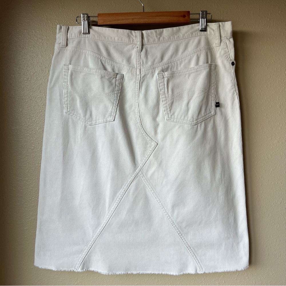 VTG Abercrombie & Fitch Corduroy Skirt Women’s 12 A-Line Raw Hem Y2K 100% Cotton - Picture 2 of 11